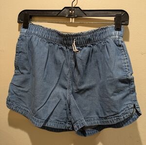 GAP Light Blue Jean Shorts Kids Size 18-20